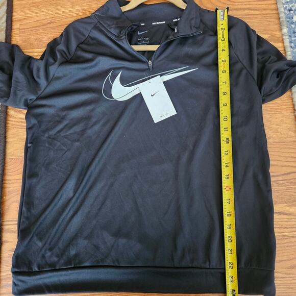 Nike Running Black and White Logo Sweatshirt Size Large - Picture 5 of 7